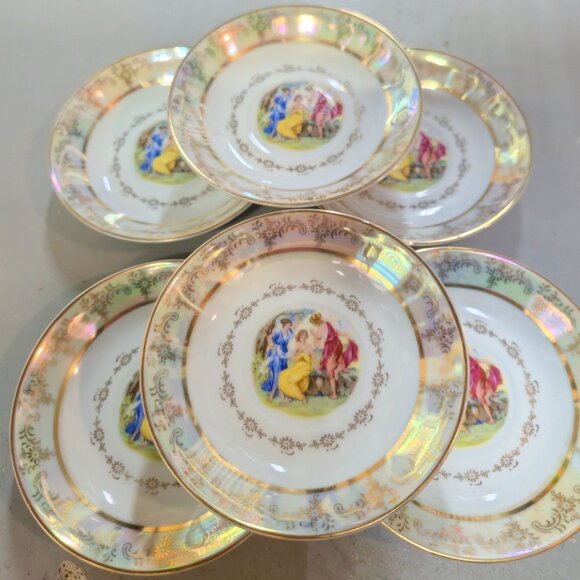 Vintage iridescent Luster ware Porcelain Berry bowls "TheThree Graces" Madonna - Picture 3 of 11